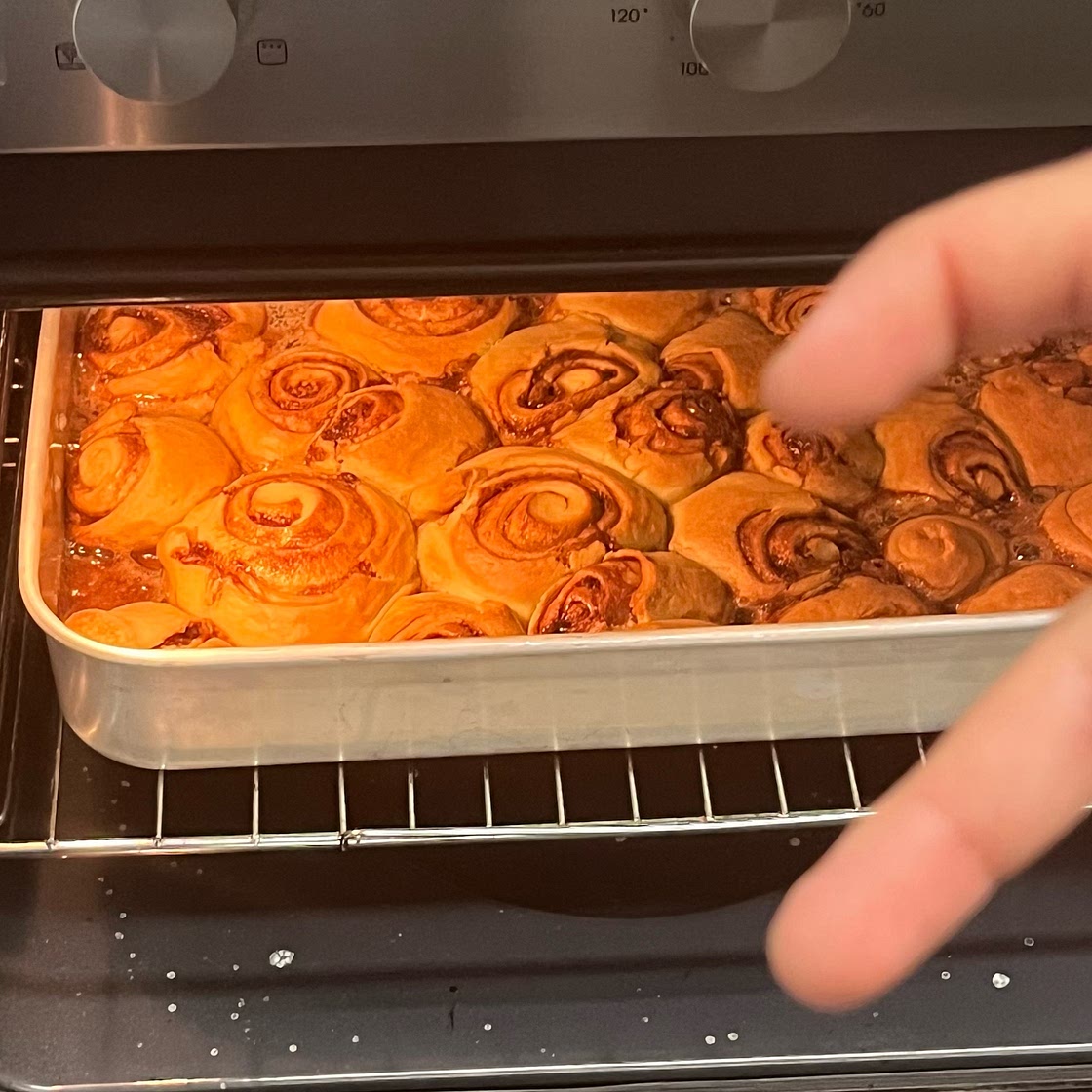 The BEST Sticky Cinnamon Rolls