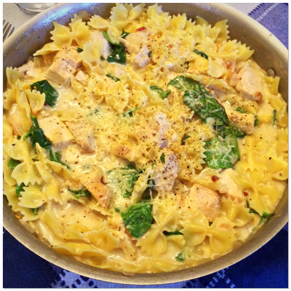 Chicken/Spinach with Creamy Garlic Parmesan Sauce