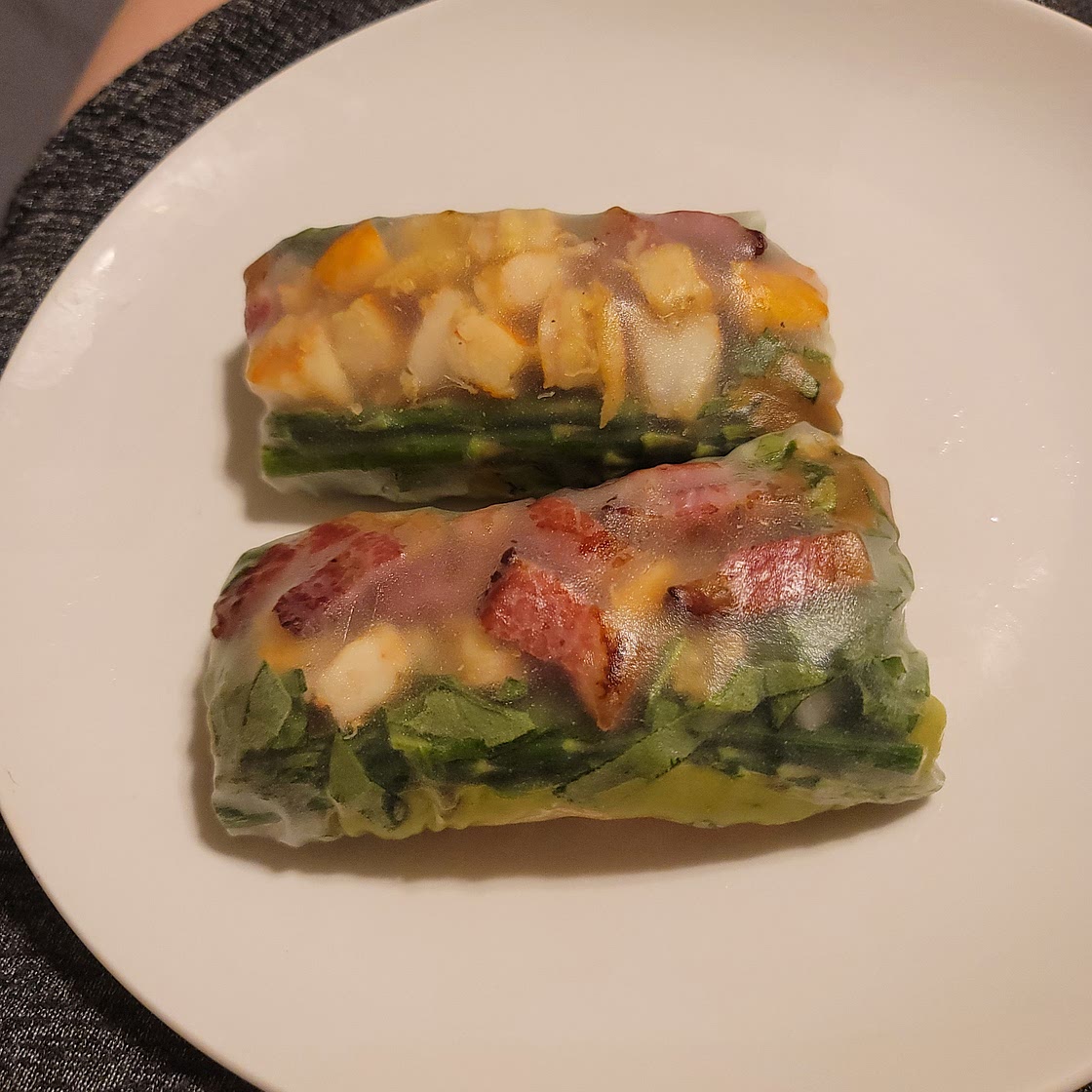Pork & Shrimp spring rolls