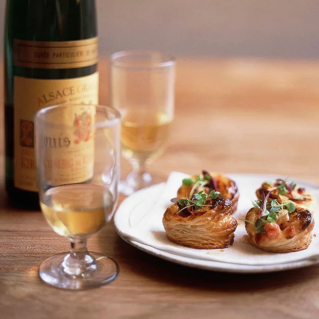 Mini bacon and cheese pastries