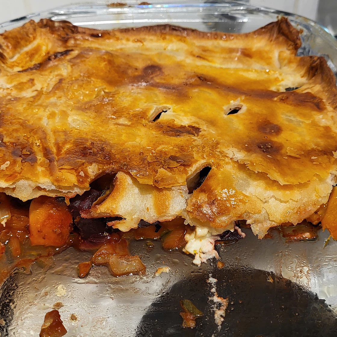 Butternut & beetroot pie