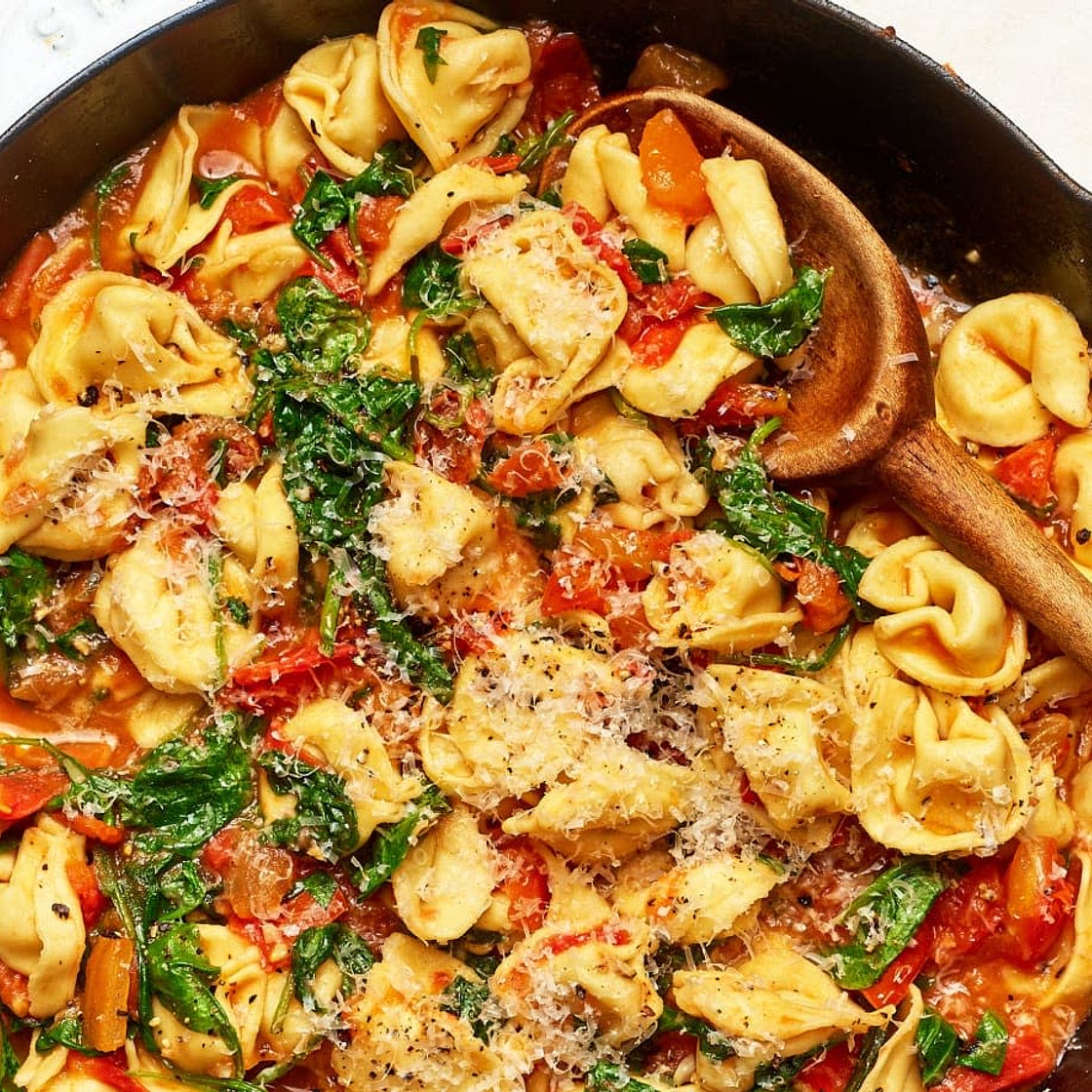 Tuscan Tortellini Skillet