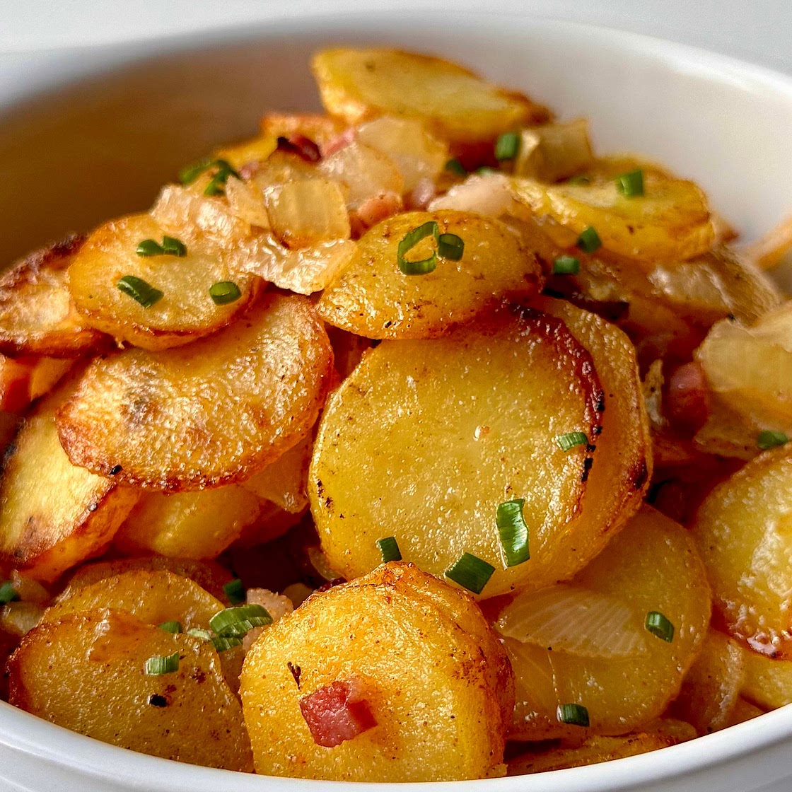 German fried Potatoes - Bratkartoffeln 
