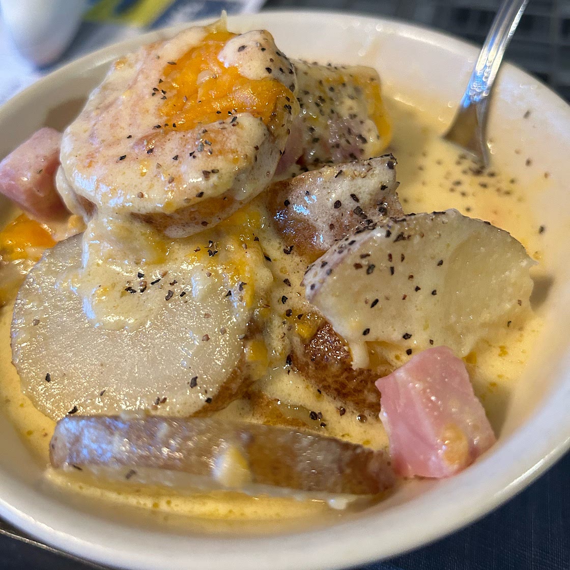 Cheesy Scalloped Potatoes