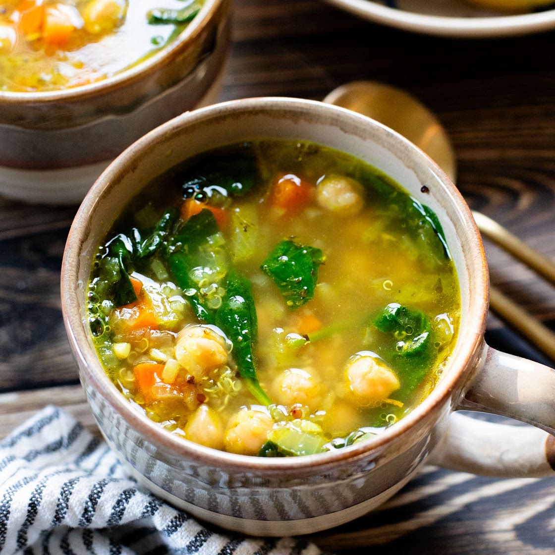 Chickpea & Quinoa Lemon Soup
