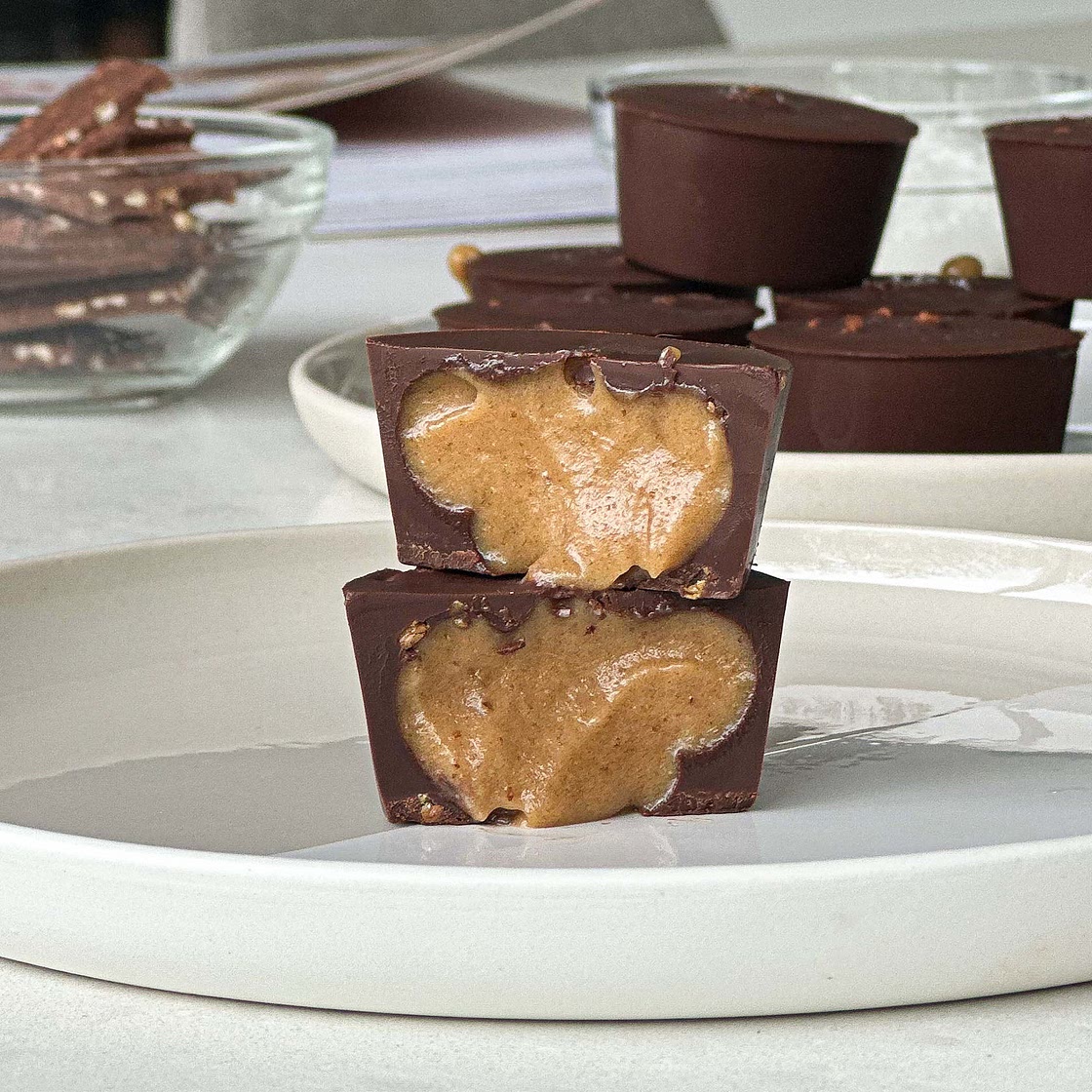 Healthier choc caramel cups 