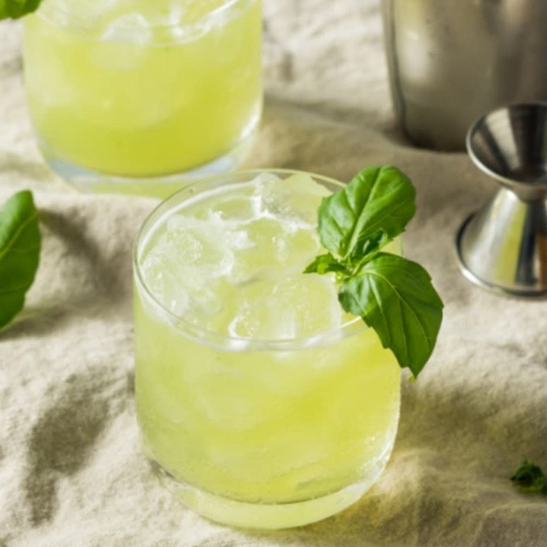 Cocktail au basilic.