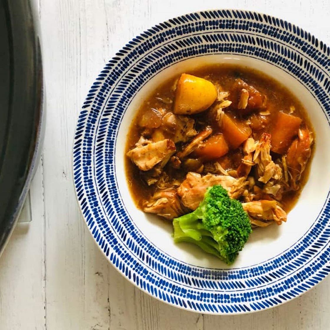 Slow Cooker Cooker Chicken Casserole