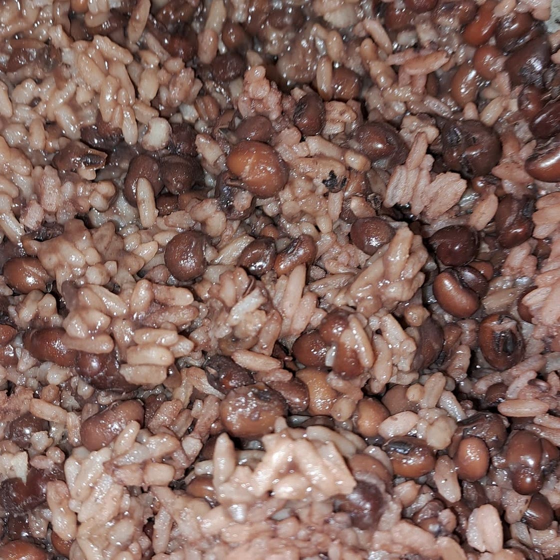 Moros y Cristianos (Cuban Rice and Beans)