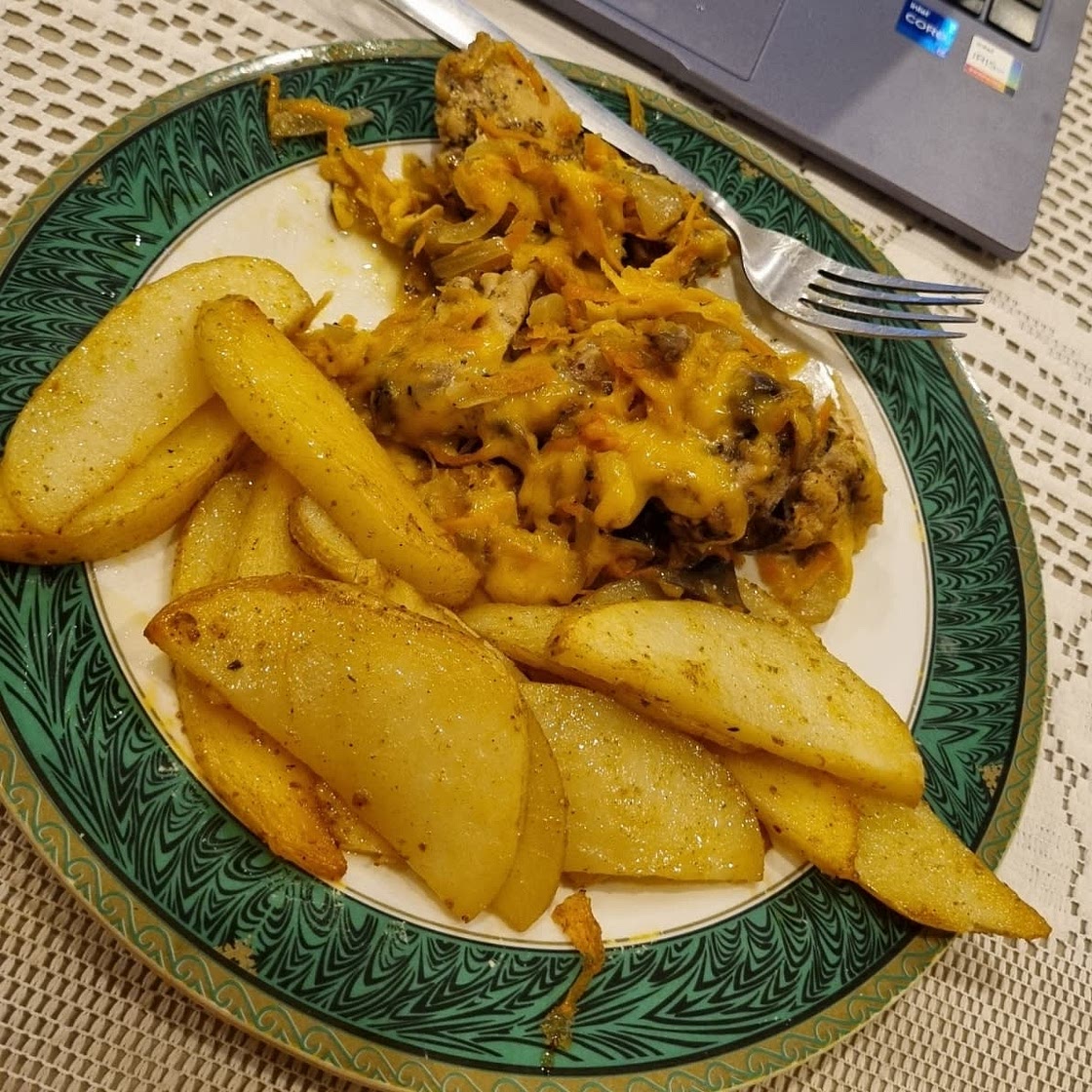 Cheesy mushroom chicken