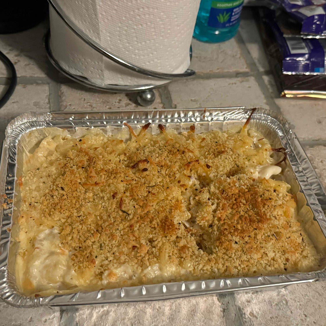 Smoked Gouda Mac and cheese 