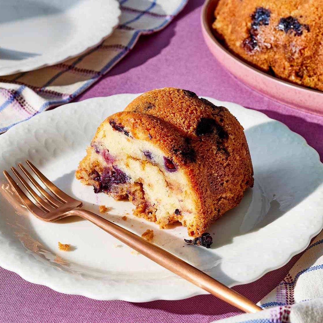 Blueberry Sour Cream Coffee Cake