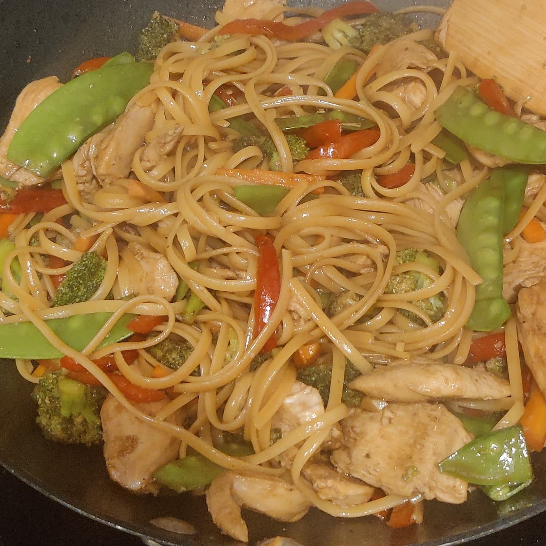Chicken Lo Mein