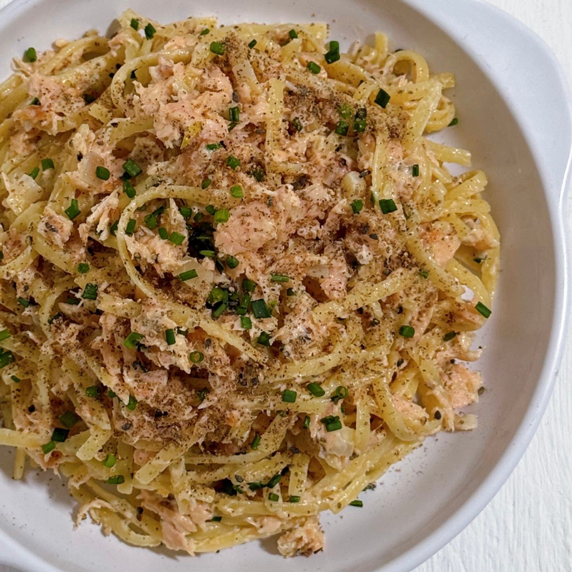 Linguine with Smoked Salmon in Cream Cheese