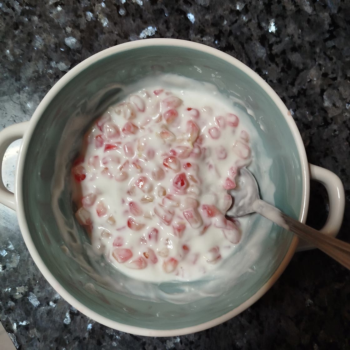 Yogur con granada