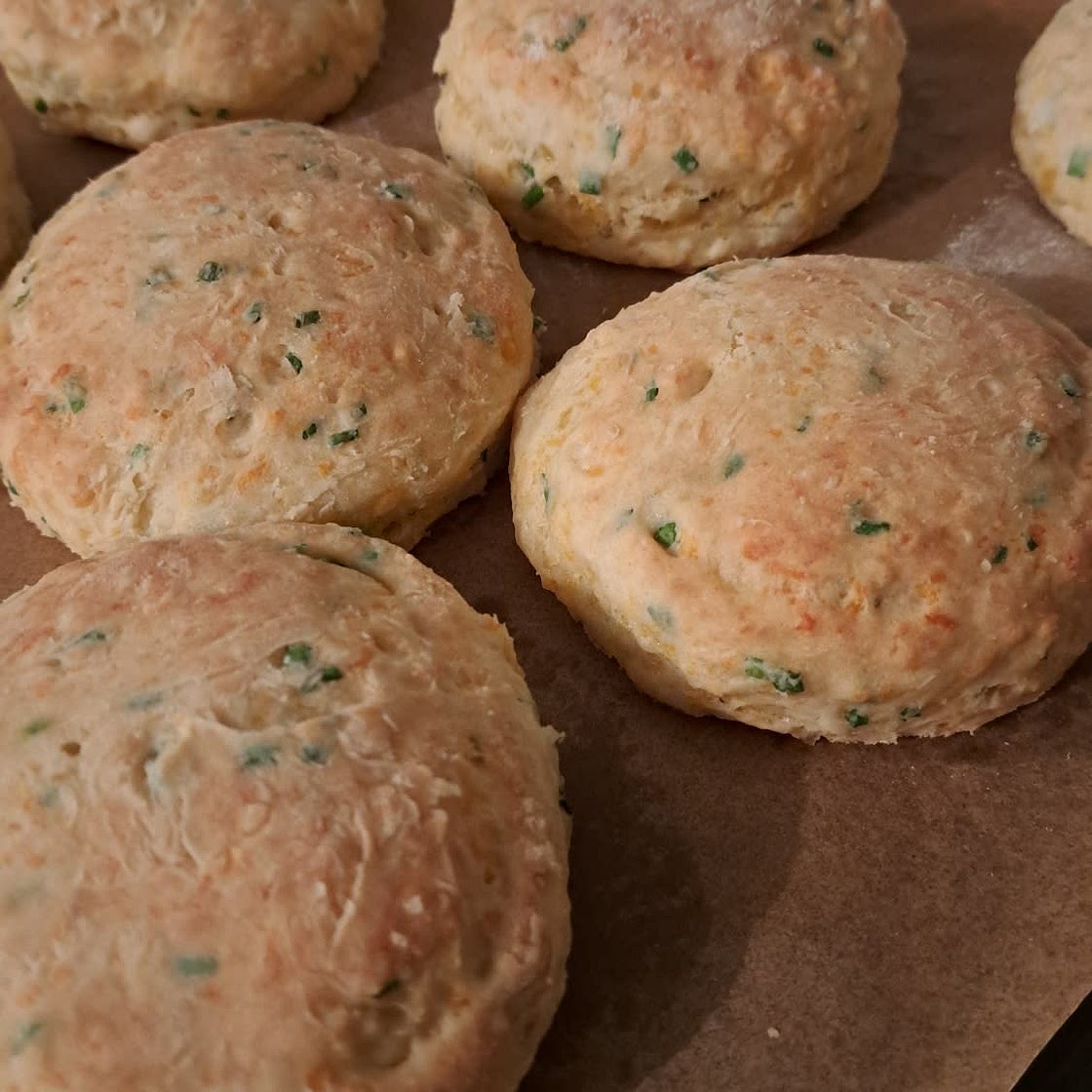 Ridiculously Easy Cheddar Chive Biscuits