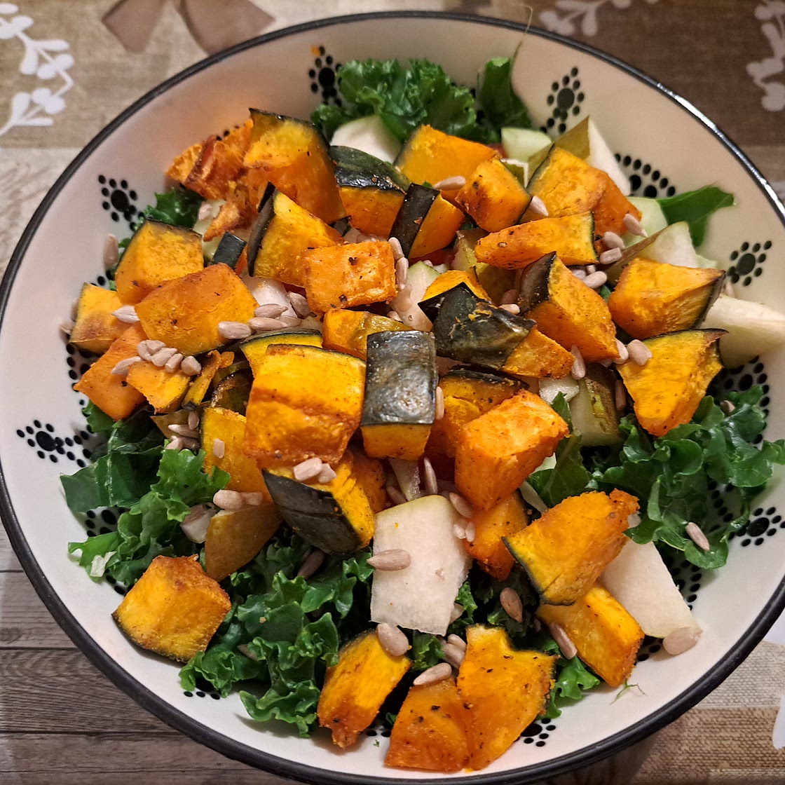 Grünkohlsalat mit Birne