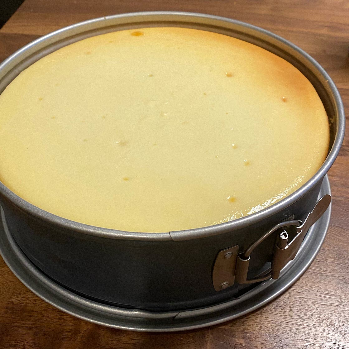 Tall and Creamy Cheesecake