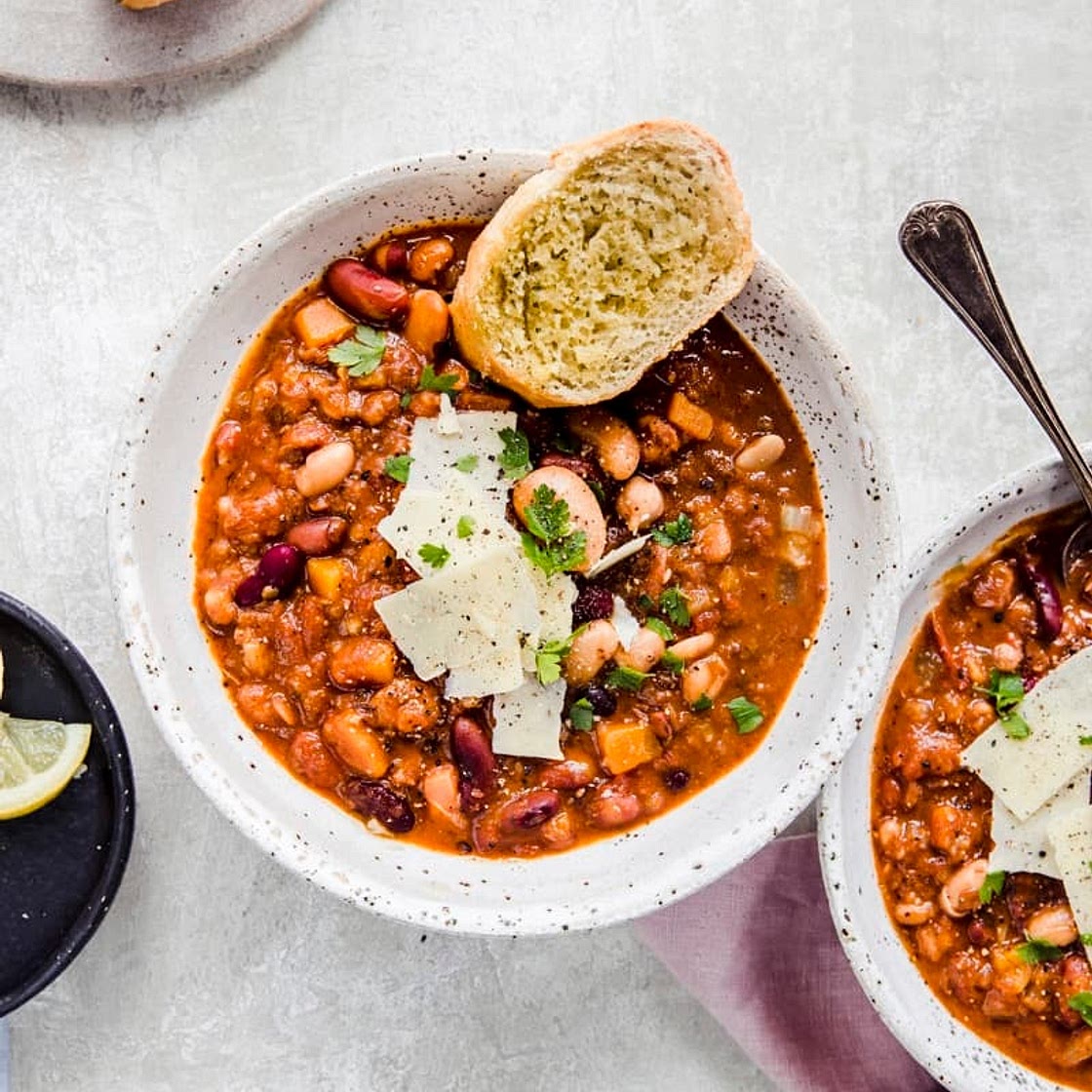 Instant Pot 15 bean soup (Vegetarian)