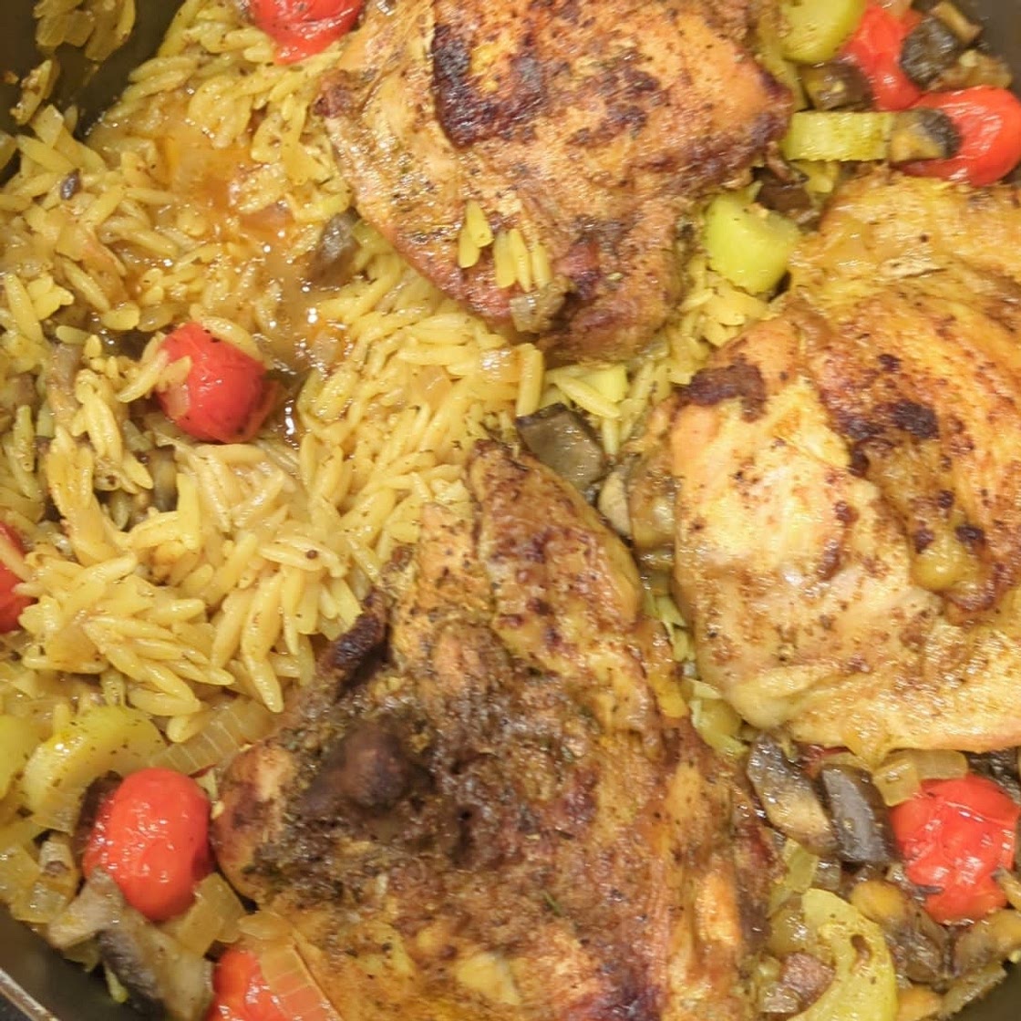 One Pot Mediterranean Chicken Orzo | Slimming & Weight Watchers Friendly