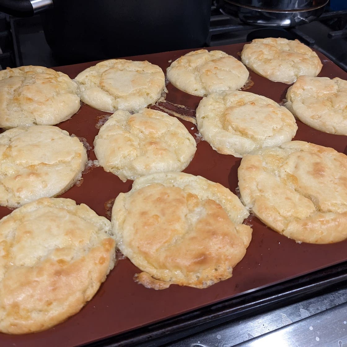 Sourdough Cheese Muffins