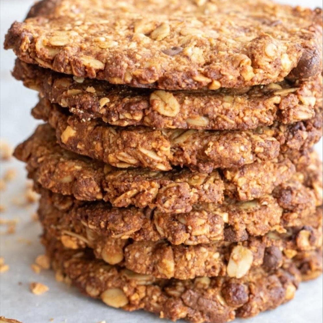 Biscuits croustillants aux flocons d'avoine goût cacahuète