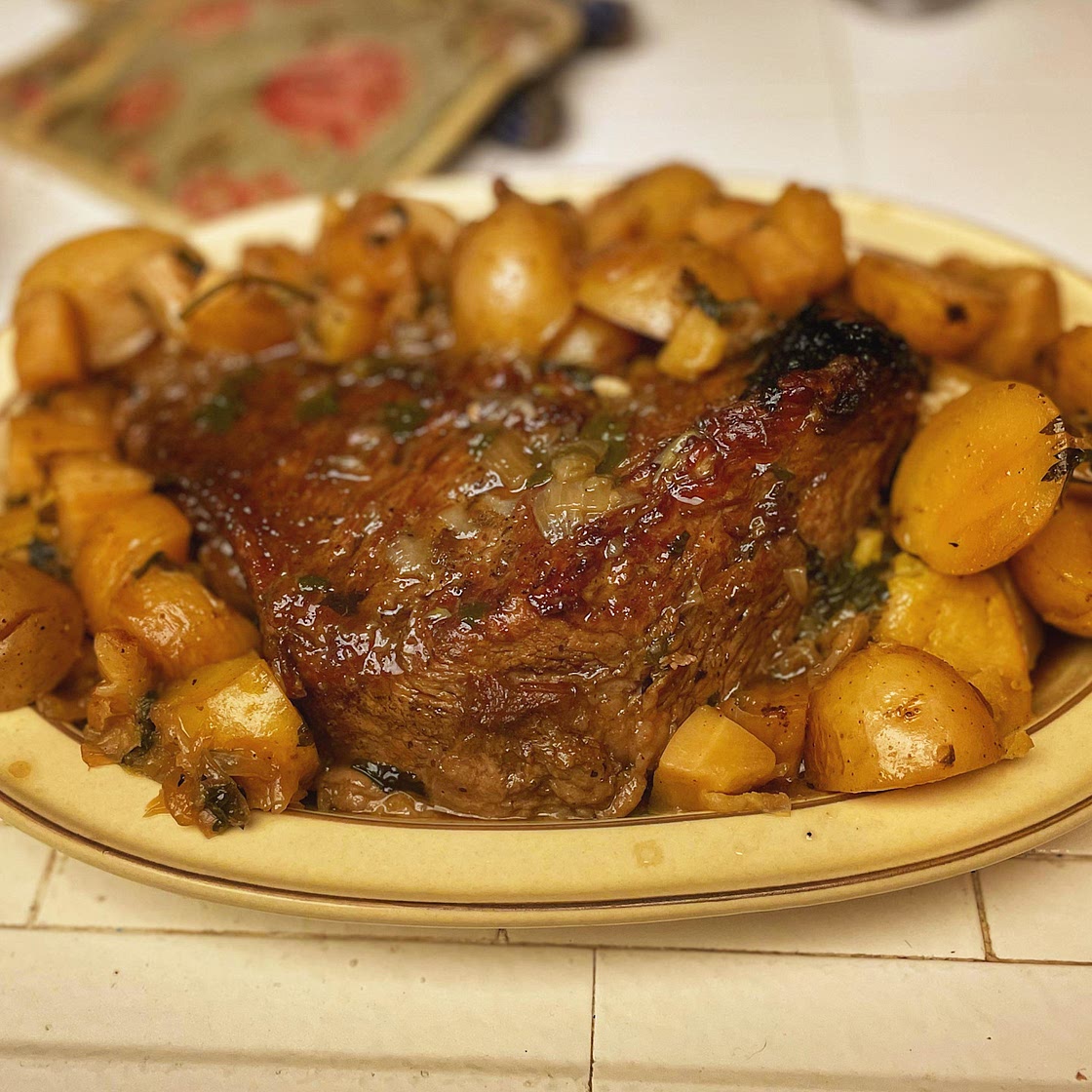 1580 Transylvanian Beef with Garlic Harvester Sauce