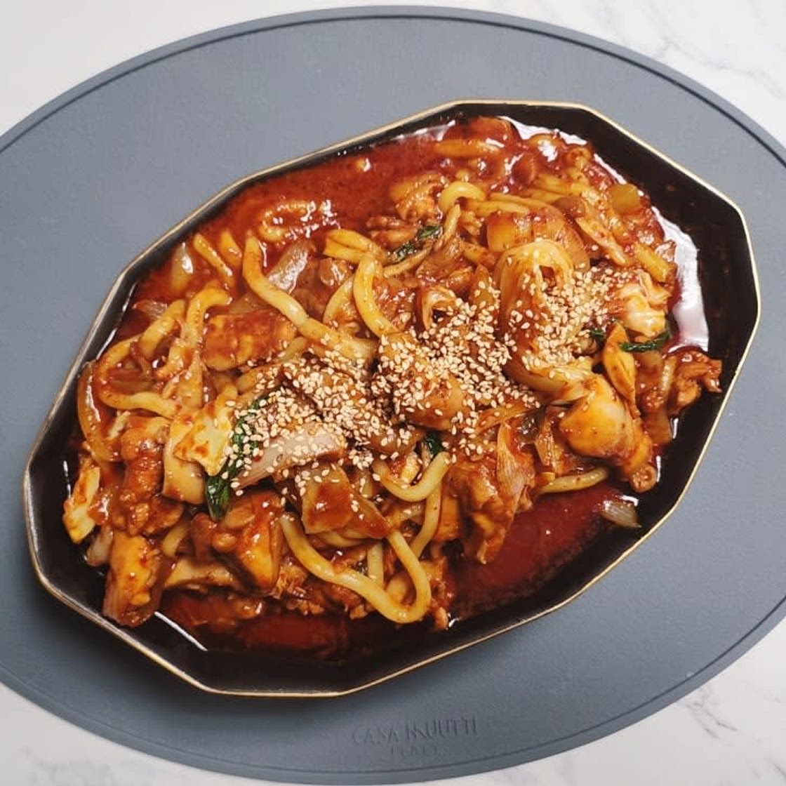 순살 닭갈비 양념장 볶음 우동