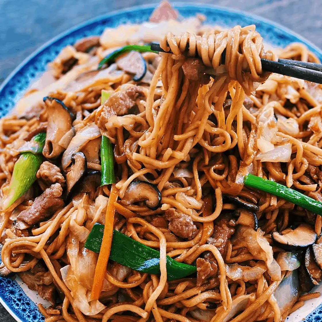 Soy Sauce Pan-Fried Noodles