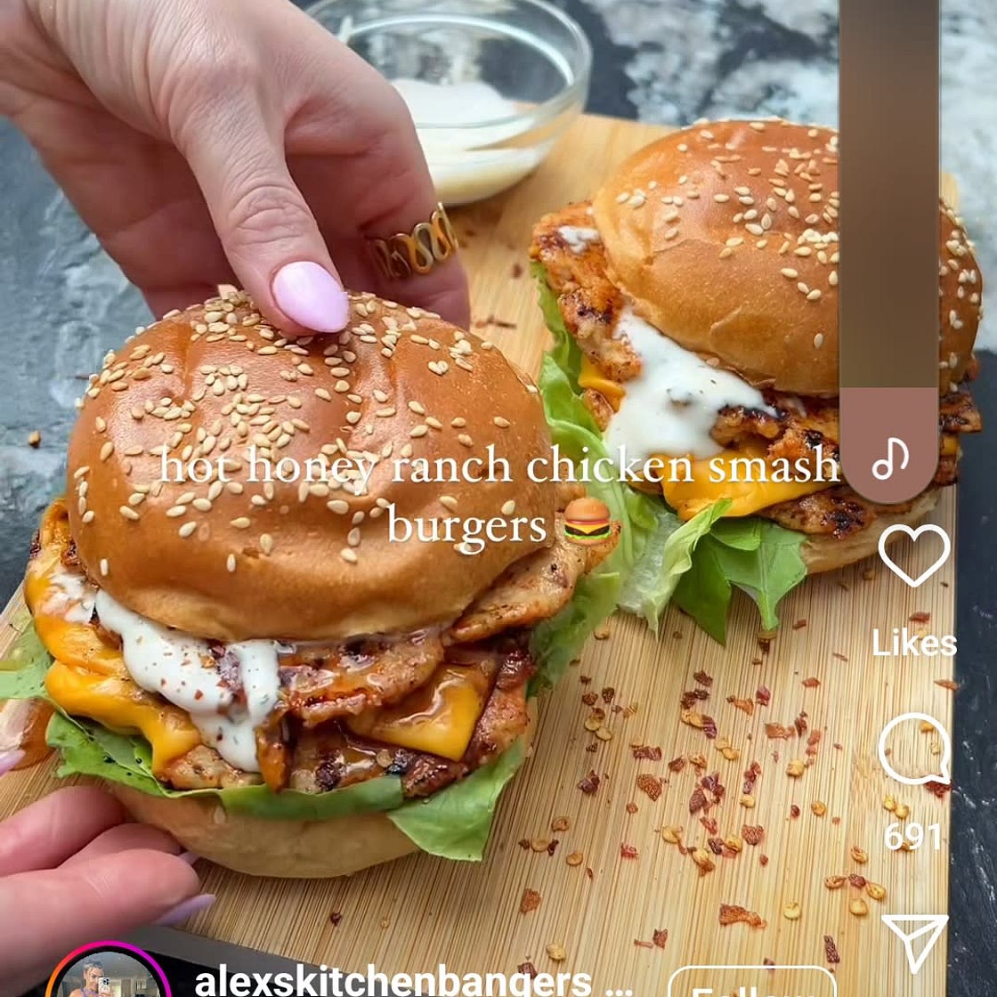 Hot honey ranch chicken smash burger