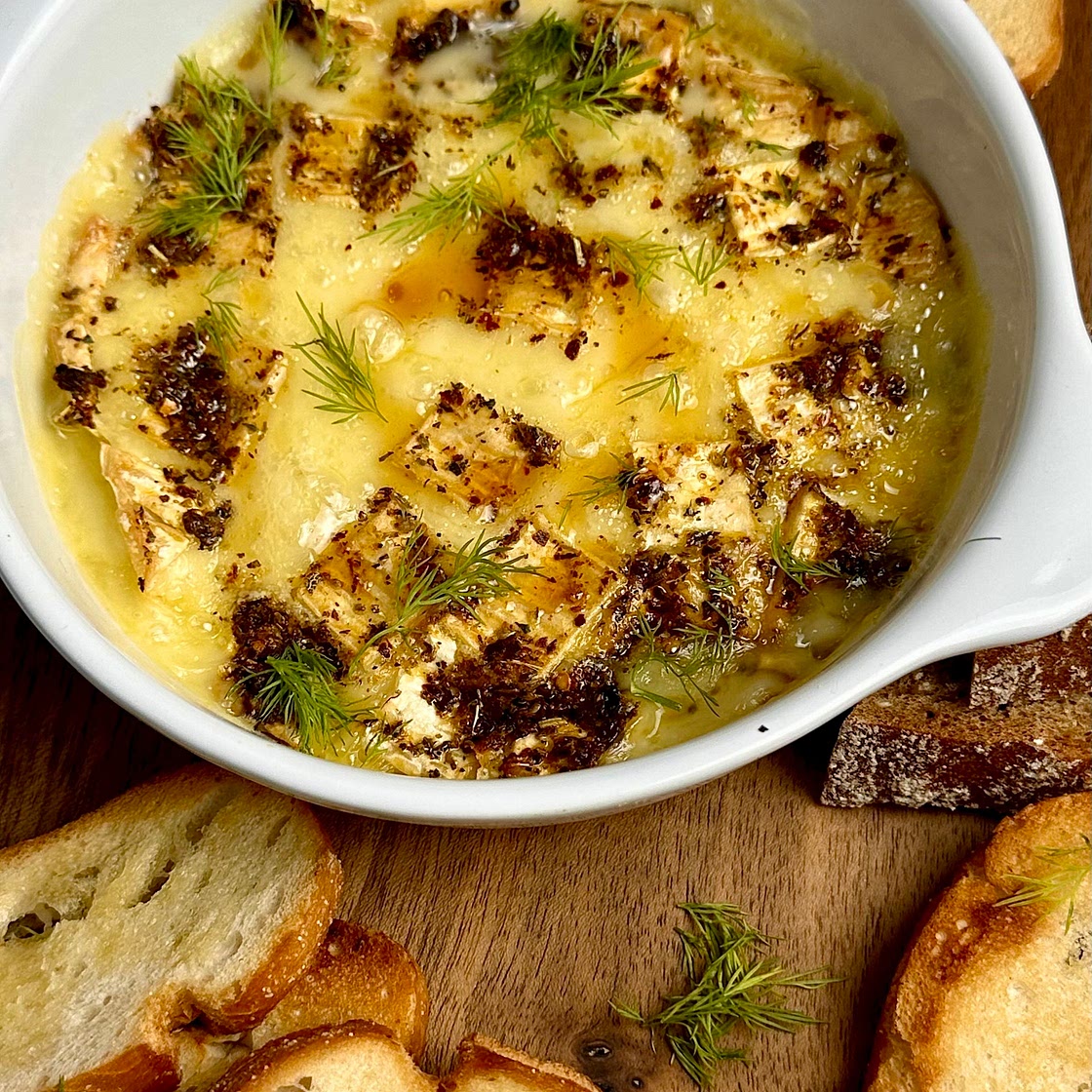 Air fryer baked Camembert 