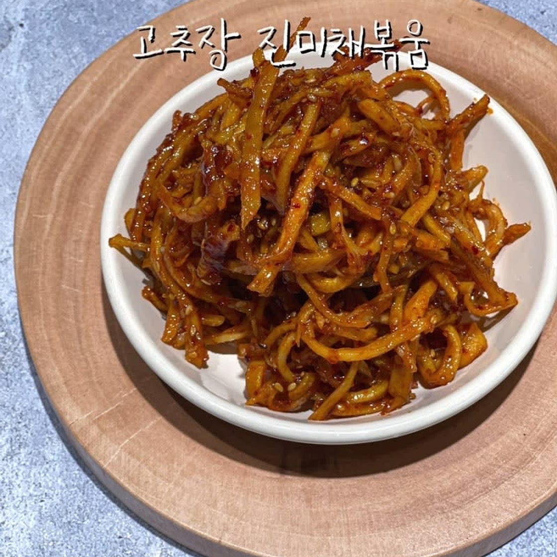 우리집 냉장고에서 떨어지지 않는 진미채볶음 밑반찬 만들기 오징어 진미채 양념 재료