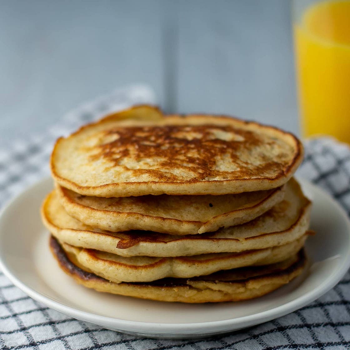 Healthy Oatmeal Ricotta Pancakes
