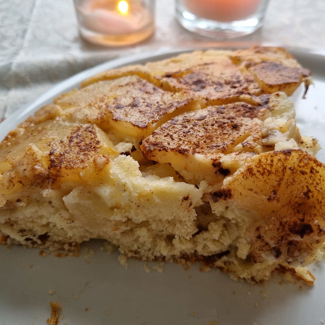 Torta Rovesciata con Frutta di Stagione