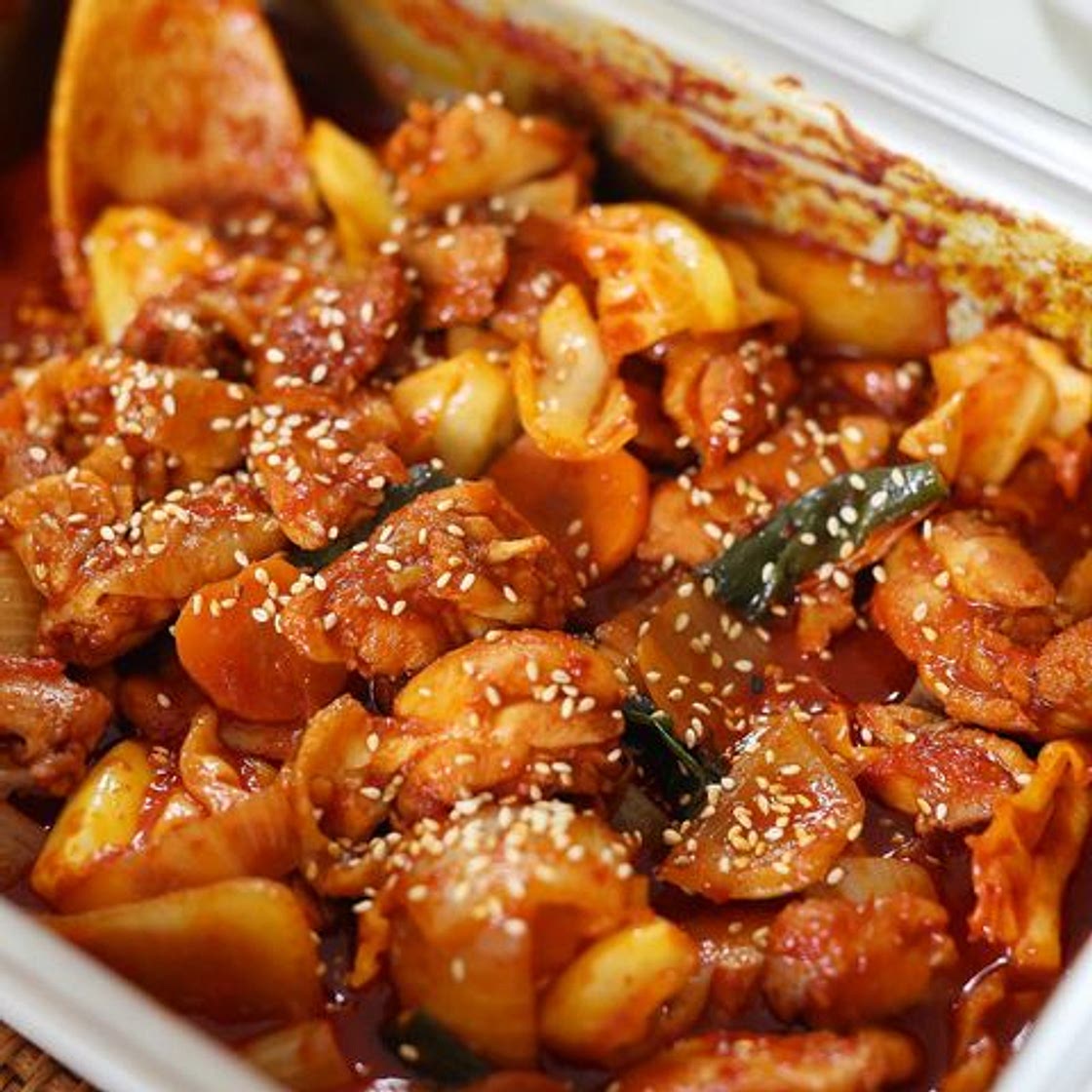 매콤 닭갈비