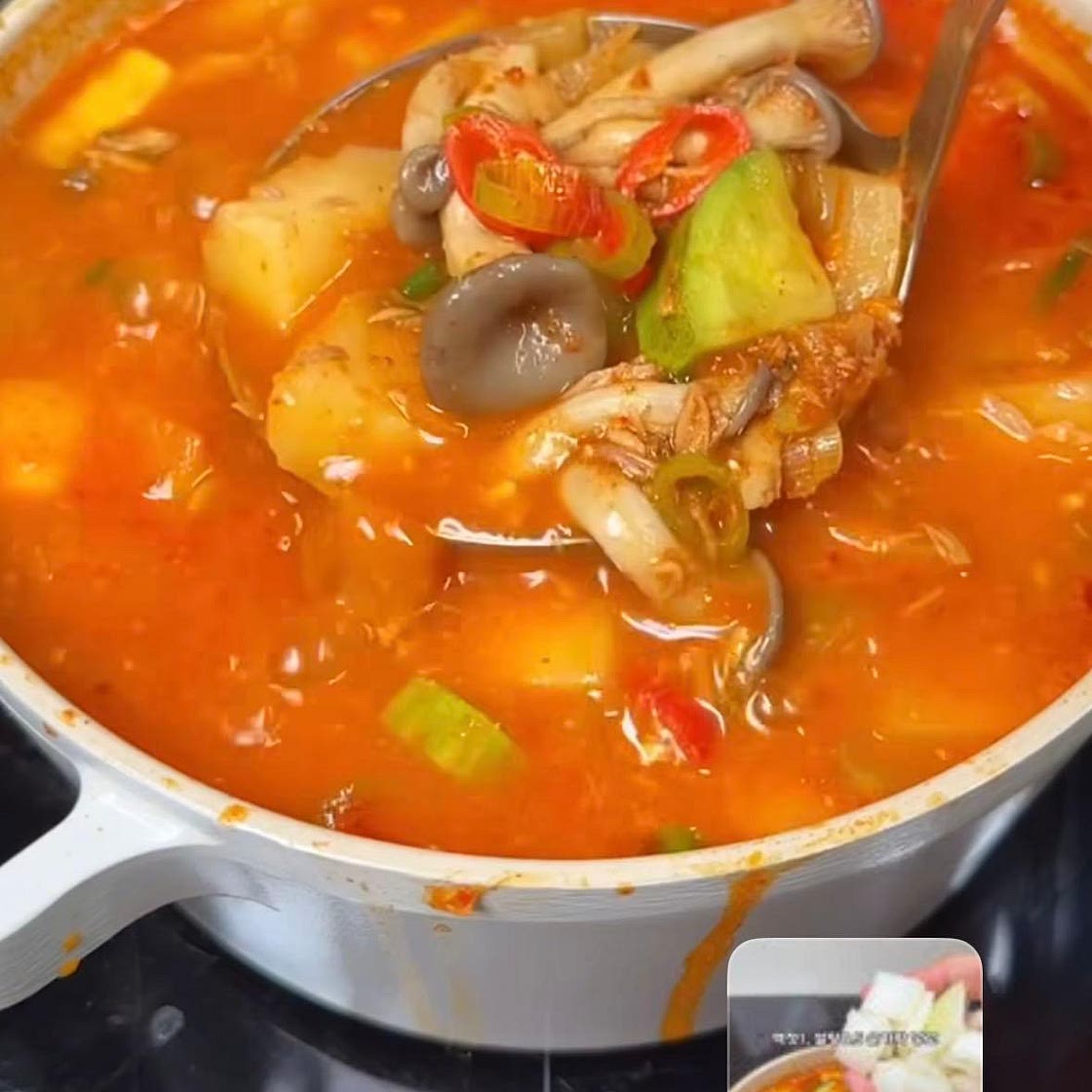 참치 애호박 찌개