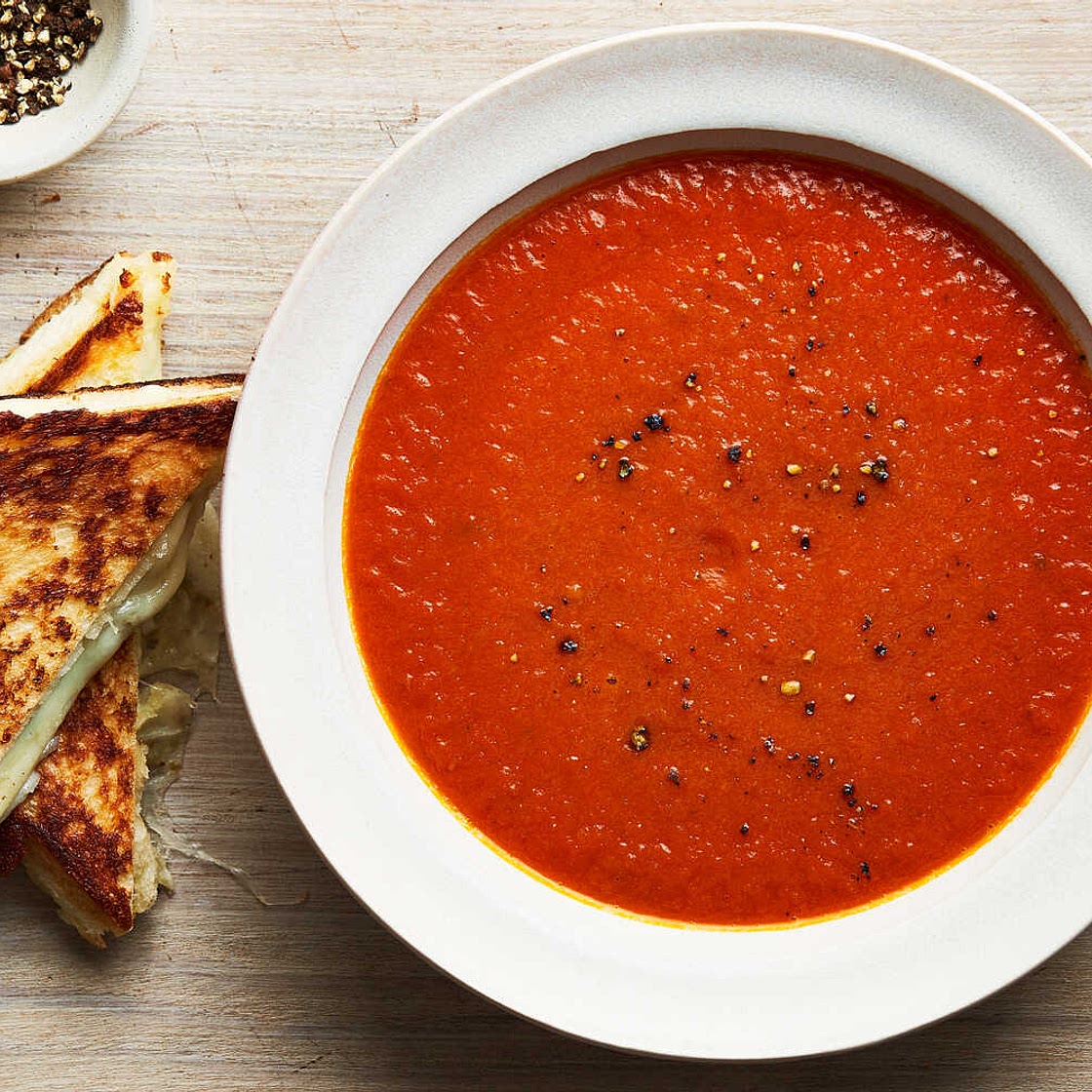 Quick Tomato Soup With Grilled Cheese