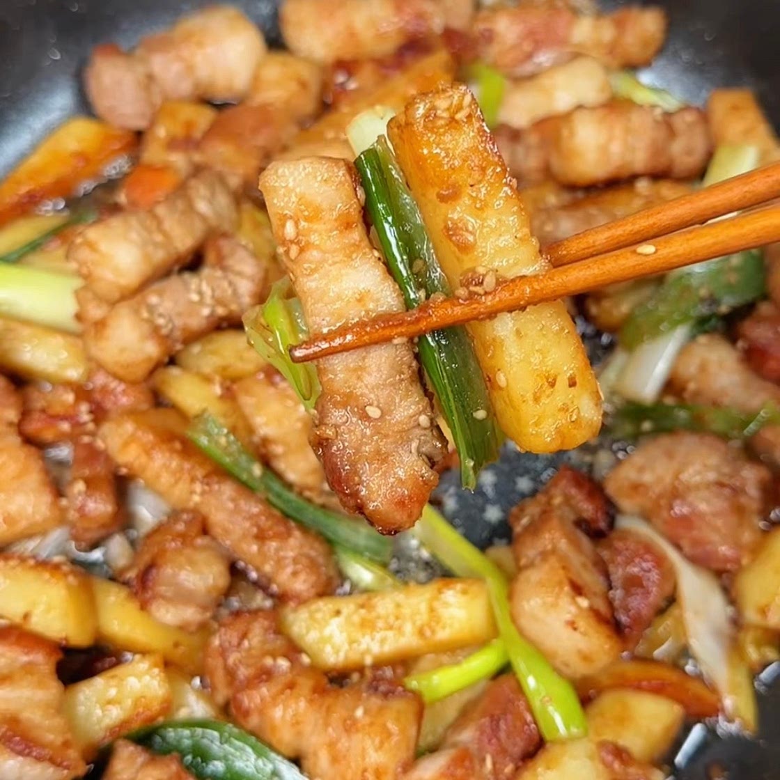 통삼겹감자볶음