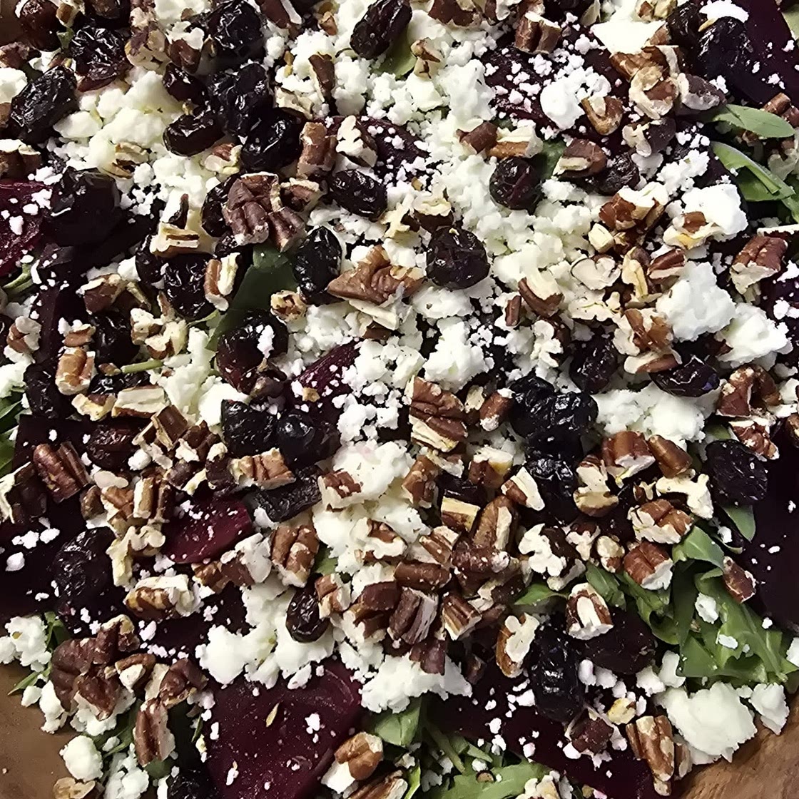 Beet Salad with Arugula and Balsamic Vinaigrette