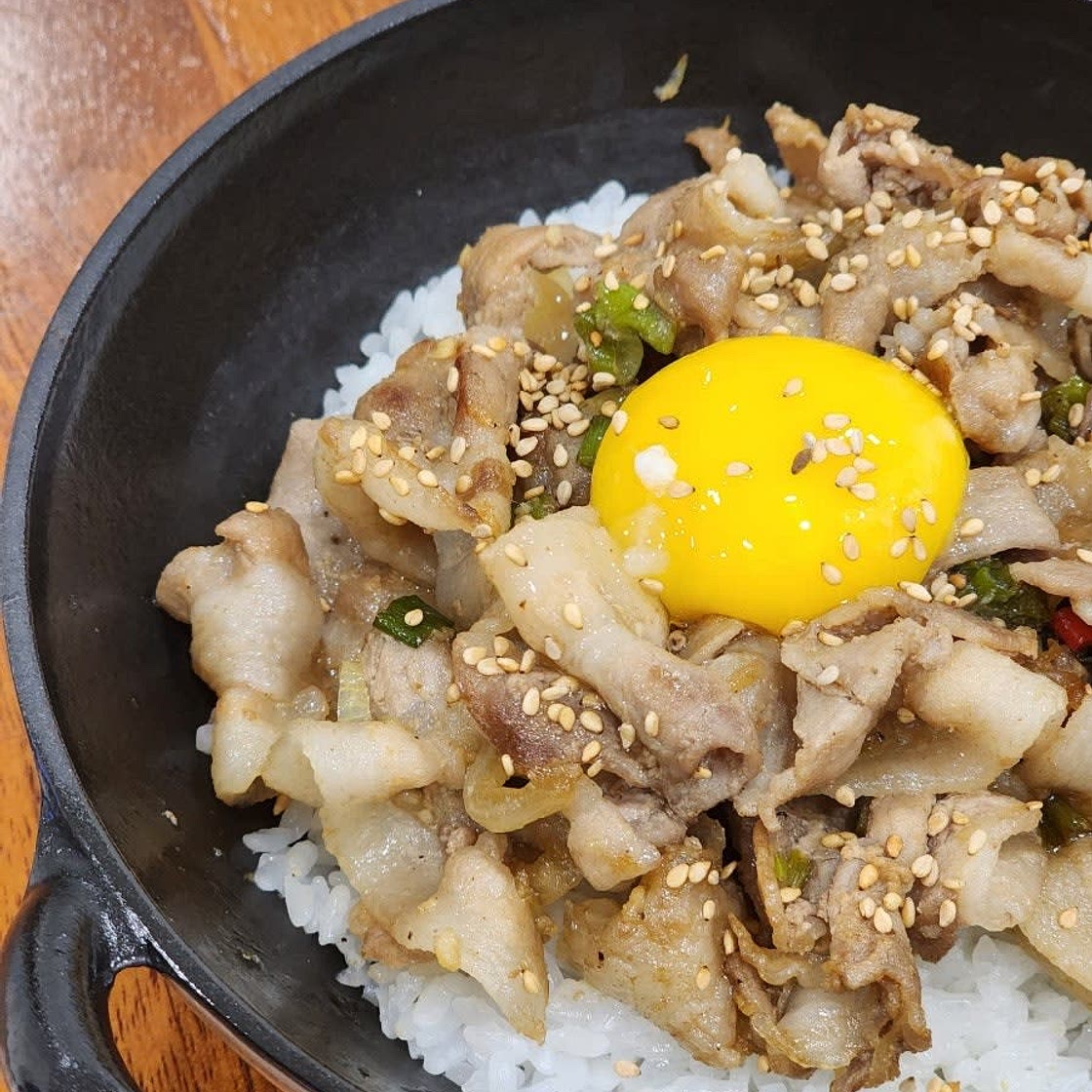 부타동 만들기 대패삼겹살 덮밥 맛간장 넣은 한그릇요리