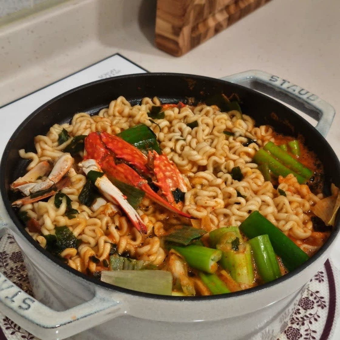 너구리라면 맛있게 끓이는법 꽃게육수로 해장라면 얼큰하게 끓이기