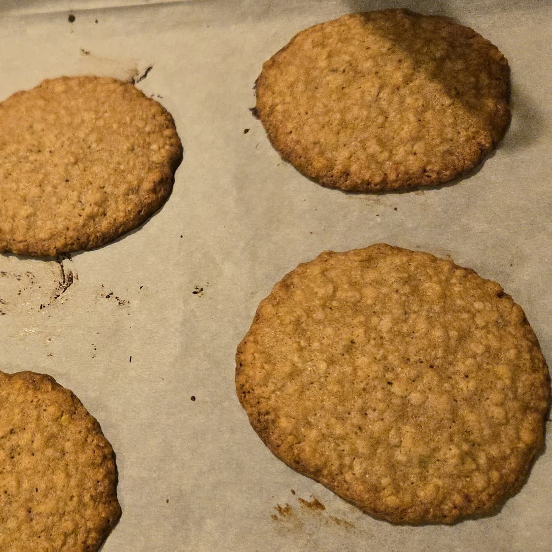 Homemade Oatmeal Cream Pie Recipe