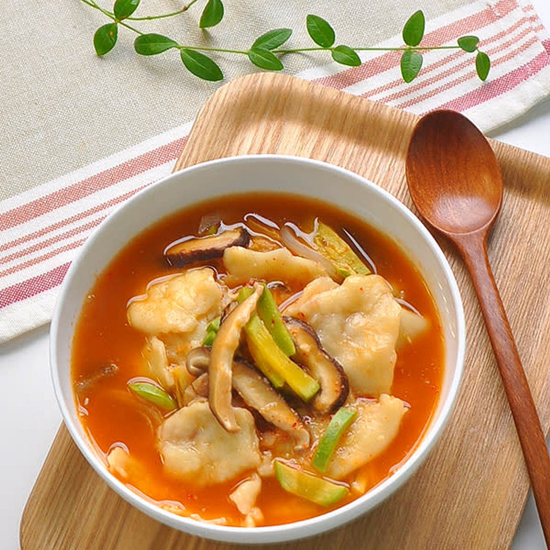 김치수제비