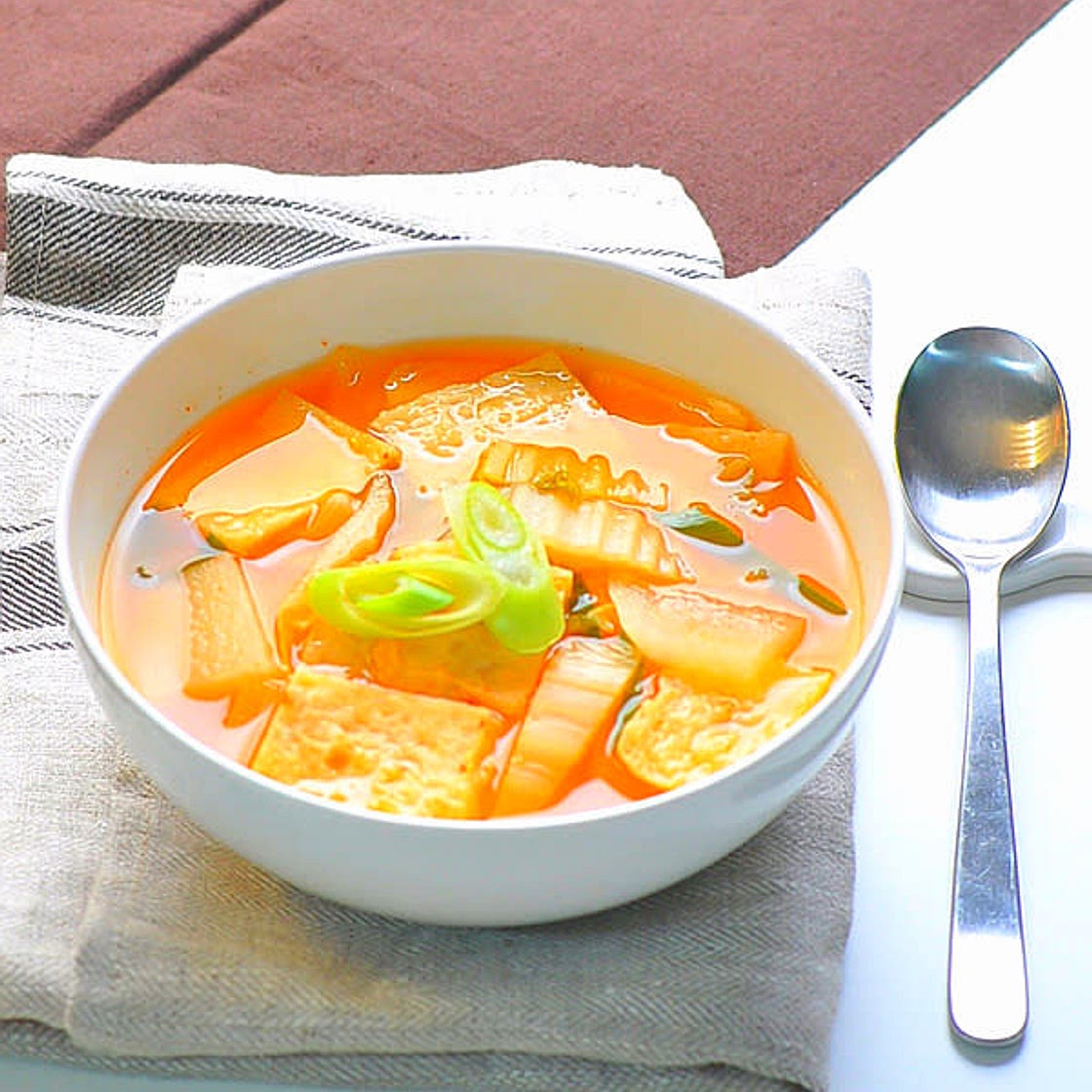 김치어묵국