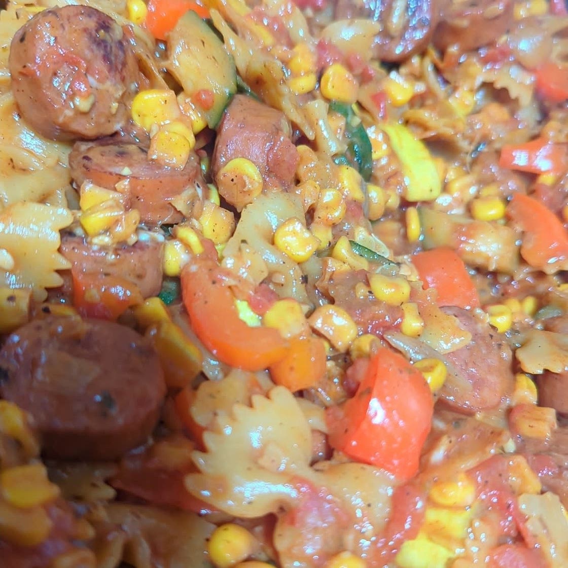 One Pot Smoked Sausage and Veggie Pasta