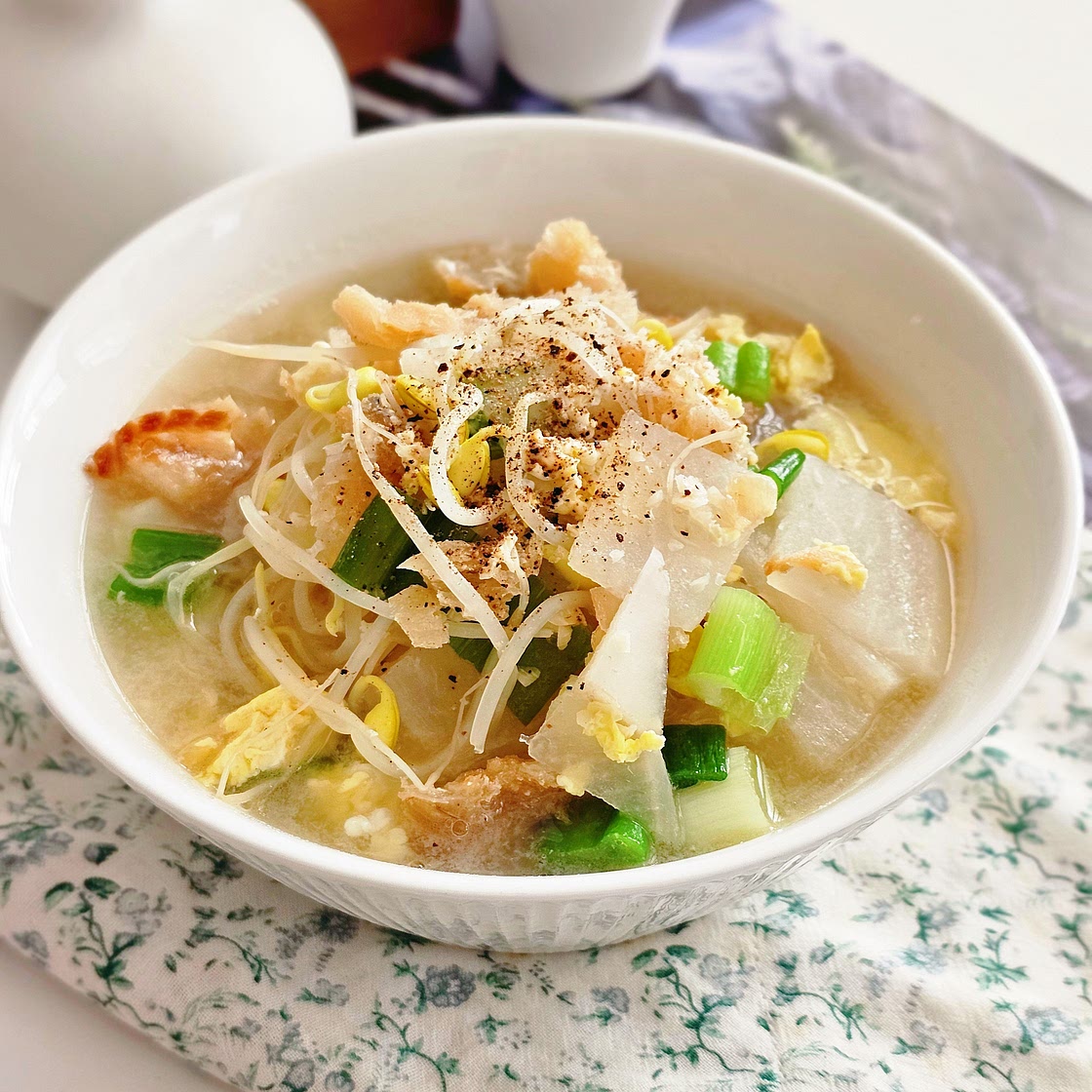 맑은 황태 콩나물국 끓이는 법 계란 황태 해장국 요리 레시피