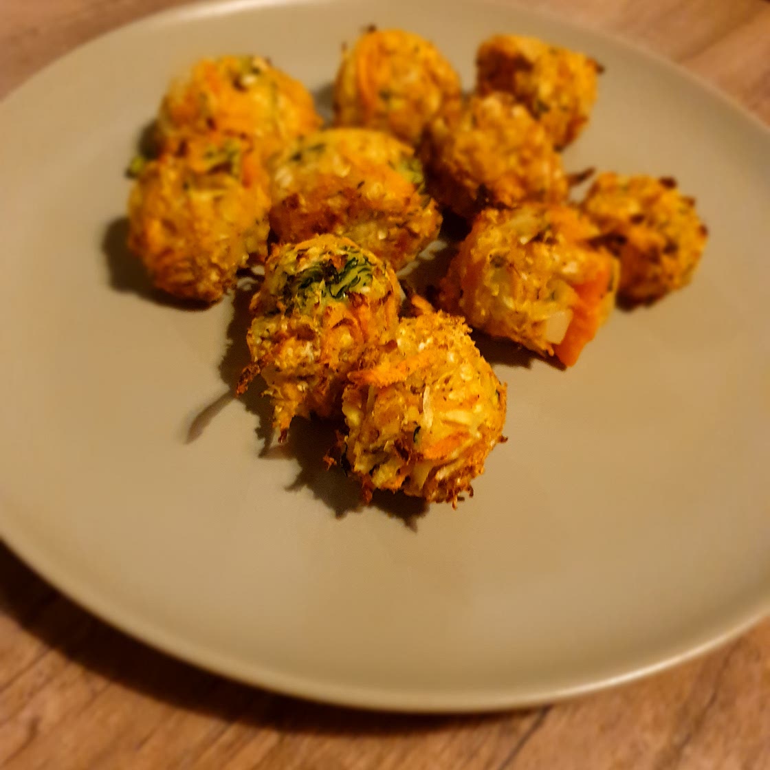 Polpette di verdure e farina di ceci