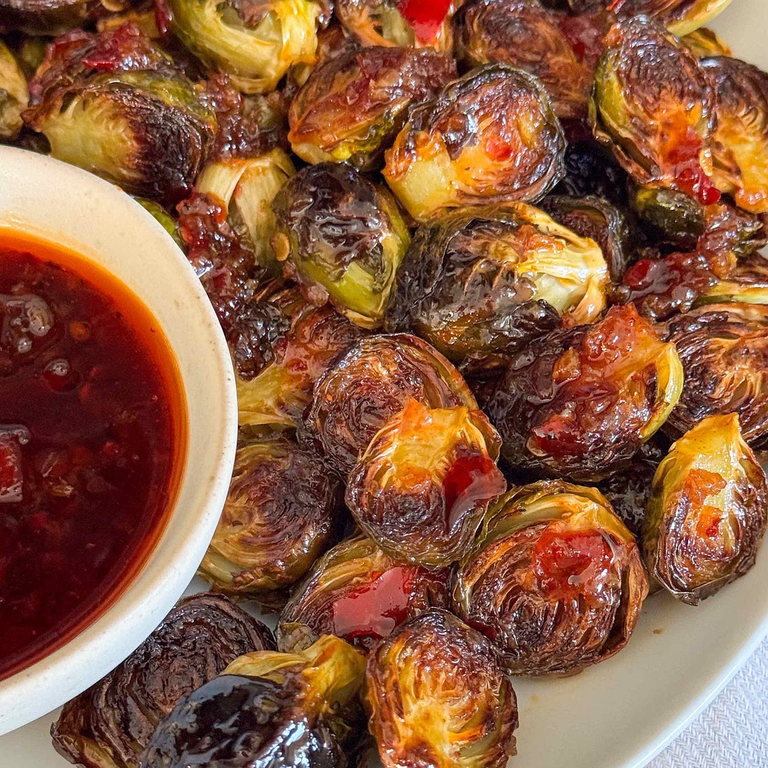 Crispy Sweet and Spicy Roasted Brussels Sprouts 