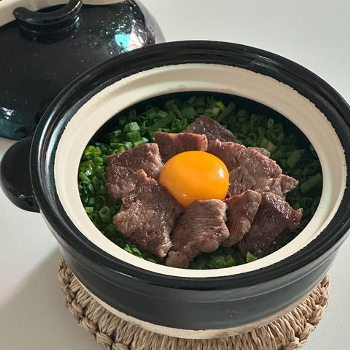 스테이크솥밥