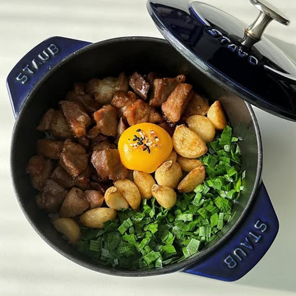 목살 부추 솥밥 🍚